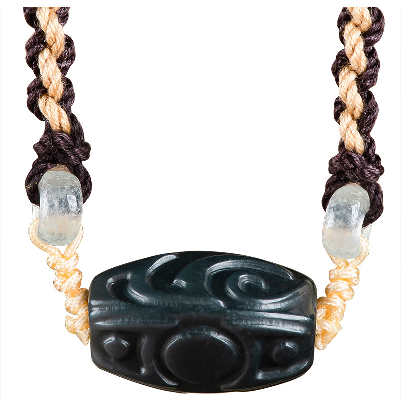 Vintage Fashion Accessories - Halskette mit geschnitztem Perlenanhänger aus Hetian-Jade,