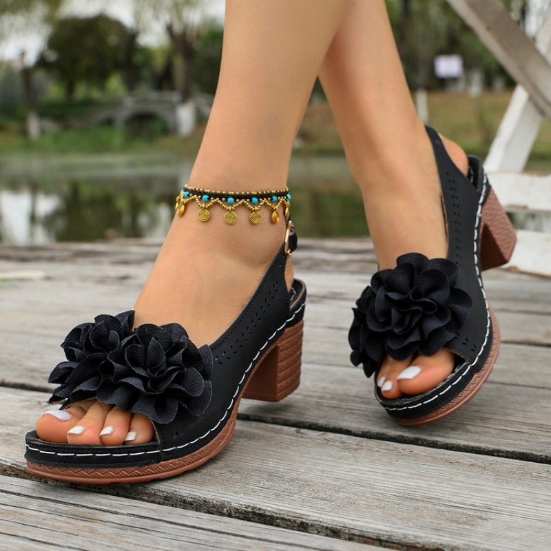 Vintage Blumenverzierte Peep-T – Vintage Fashion Heels Bewertung und Preis