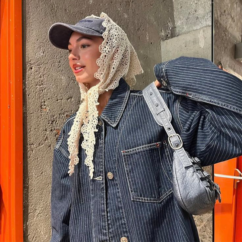 Gehäkelter Spitzen-Dreieckssch – Vintage Fashion Looks Bewertung und Preis