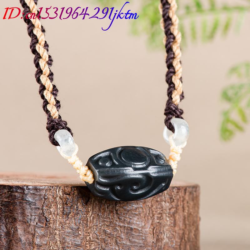 Halskette mit geschnitztem Per – Vintage Fashion Accessories Bewertung und Preis
