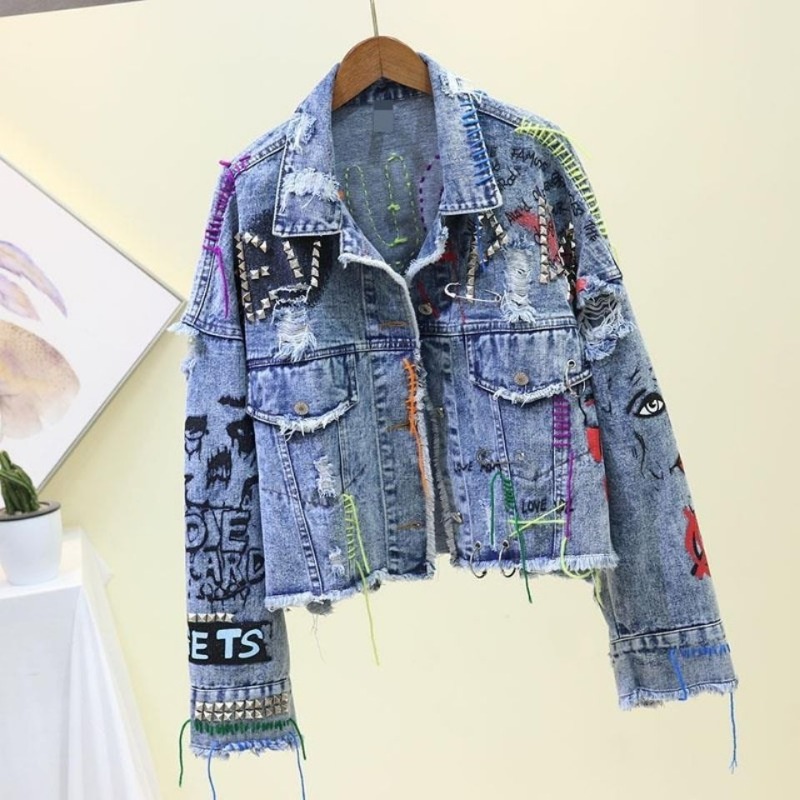 Trendige Graffiti-lässige Deni – Patchwork Jean Jacket Bewertung und Preis