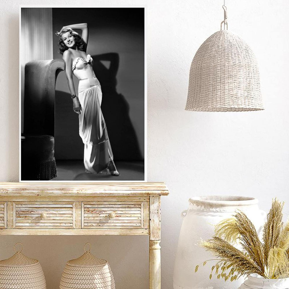 Rita Hayworth Poster, Schwarz  – Vintage Vogue Fashion Poster Bewertung und Preis