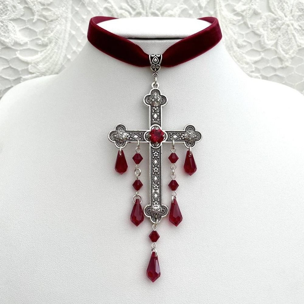 Retro-Stil, großer Kreuz-Anhän – Vintage Fashion Looks Bewertung und Preis